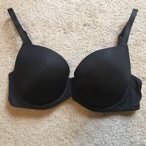 VIctorias Secret Pink bra